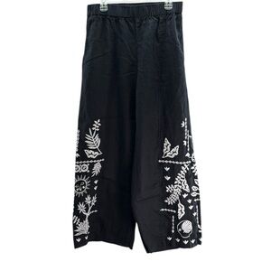 Johnny Was Workshop Black Linen Full Leg White Floral Embroidered Pants Size M